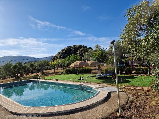 Imagen 17 Inmueble 303484 - Casa Rústica en venta en Casas De Millán / Casas de Millán