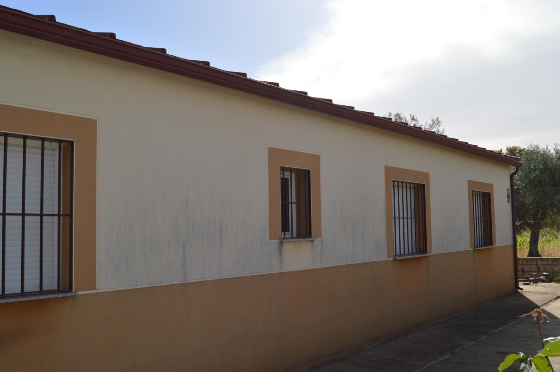 Imagen 19 Casa Rústica en venta en Alcuéscar / Piscina de Alcuescar