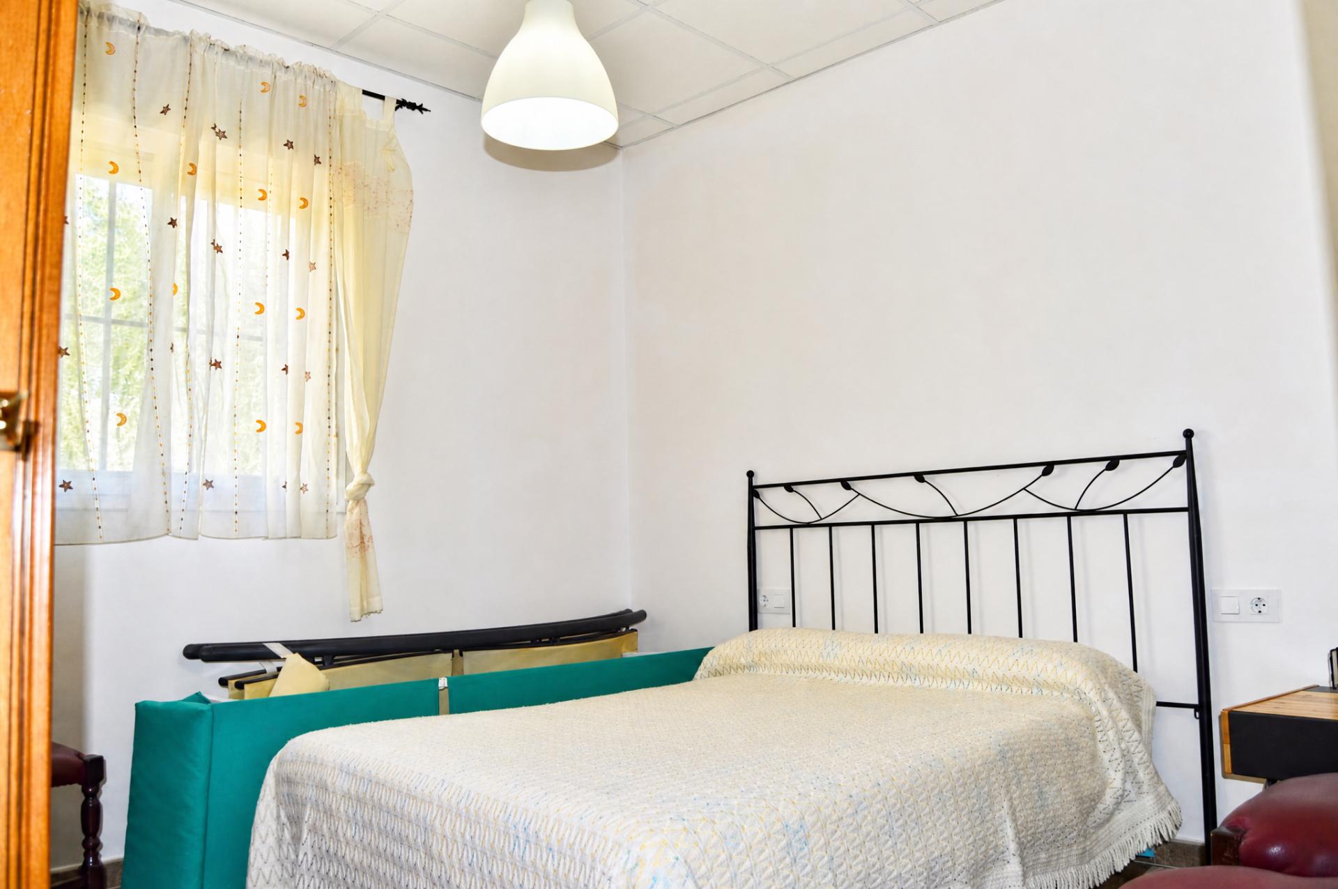 Imagen 23 Casa Rústica en venta en Alcuéscar / Piscina de Alcuescar