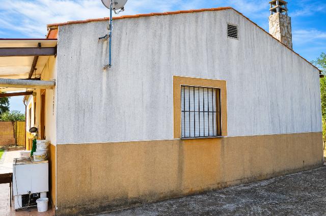 Imagen 24 Inmueble 303728 - Casa Rústica en venta en Alcuéscar / Piscina de Alcuescar