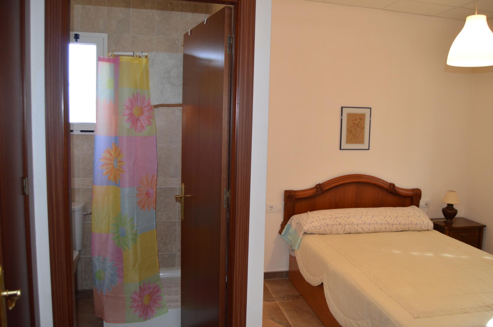 Imagen 37 Casa Rústica en venta en Alcuéscar / Piscina de Alcuescar