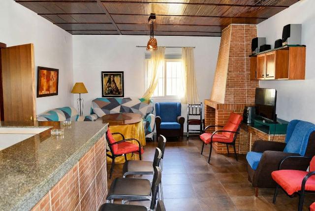 Imagen 6 Inmueble 303728 - Casa Rústica en venta en Alcuéscar / Piscina de Alcuescar
