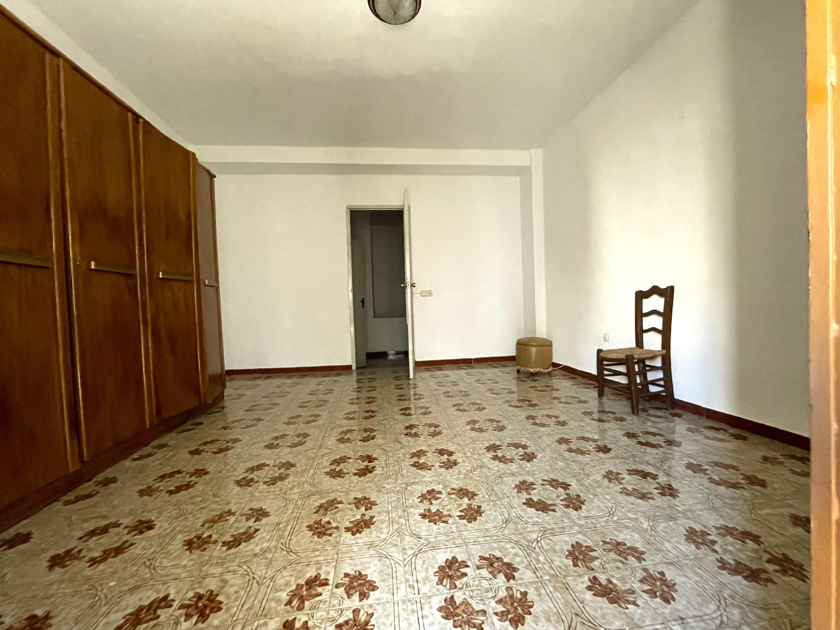 Imagen 3 Casa Adosada en venta en Montánchez / Entrada de Montanchez