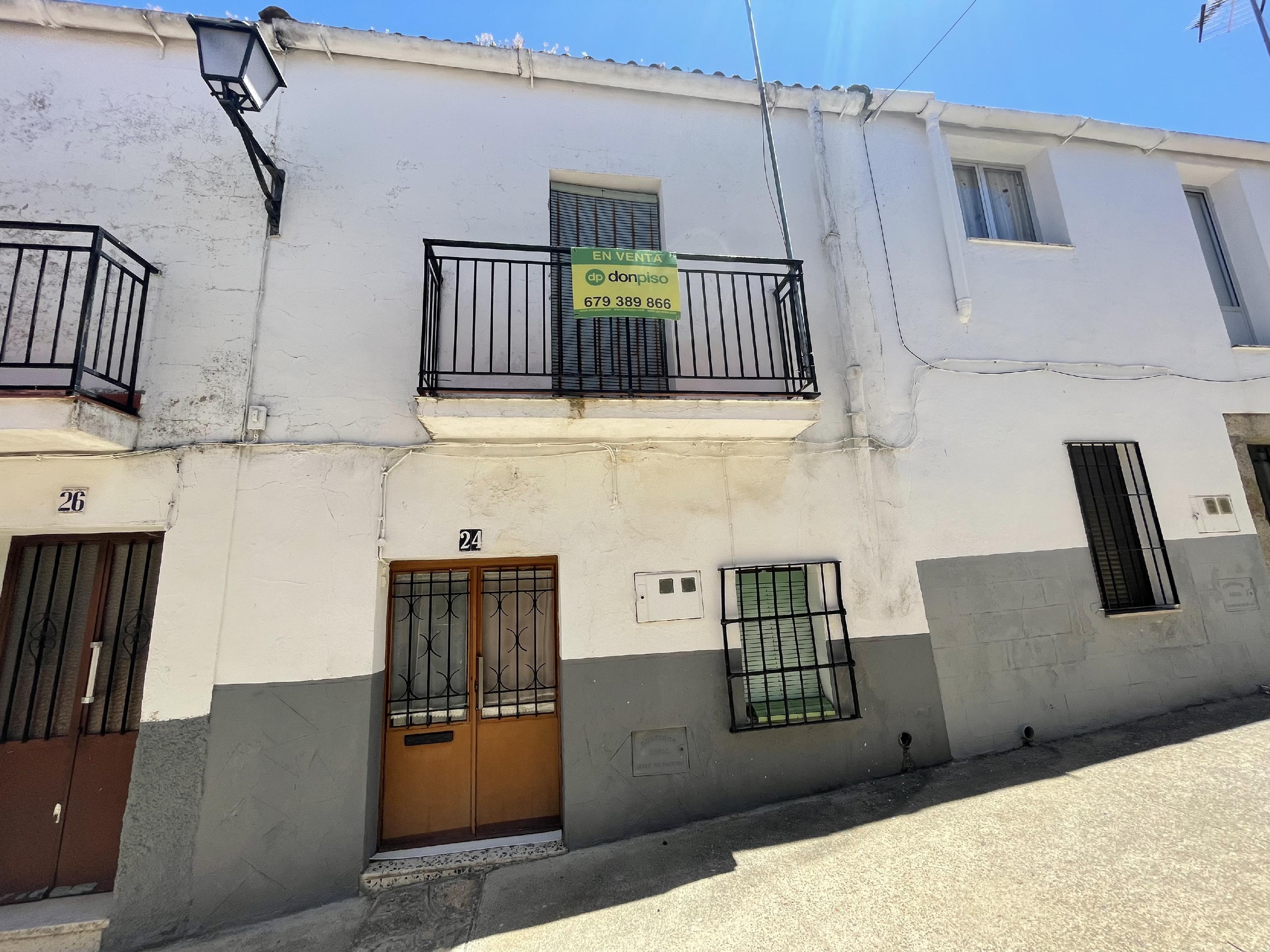 Imagen 13 Casa Adosada en venta en Montánchez / Entrada de Montanchez