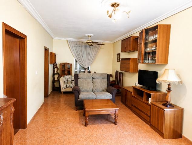 Imagen 7 Inmueble 304375 - Piso en venta en Cáceres / Zona de Llopis (Zona instituto Tellez)
