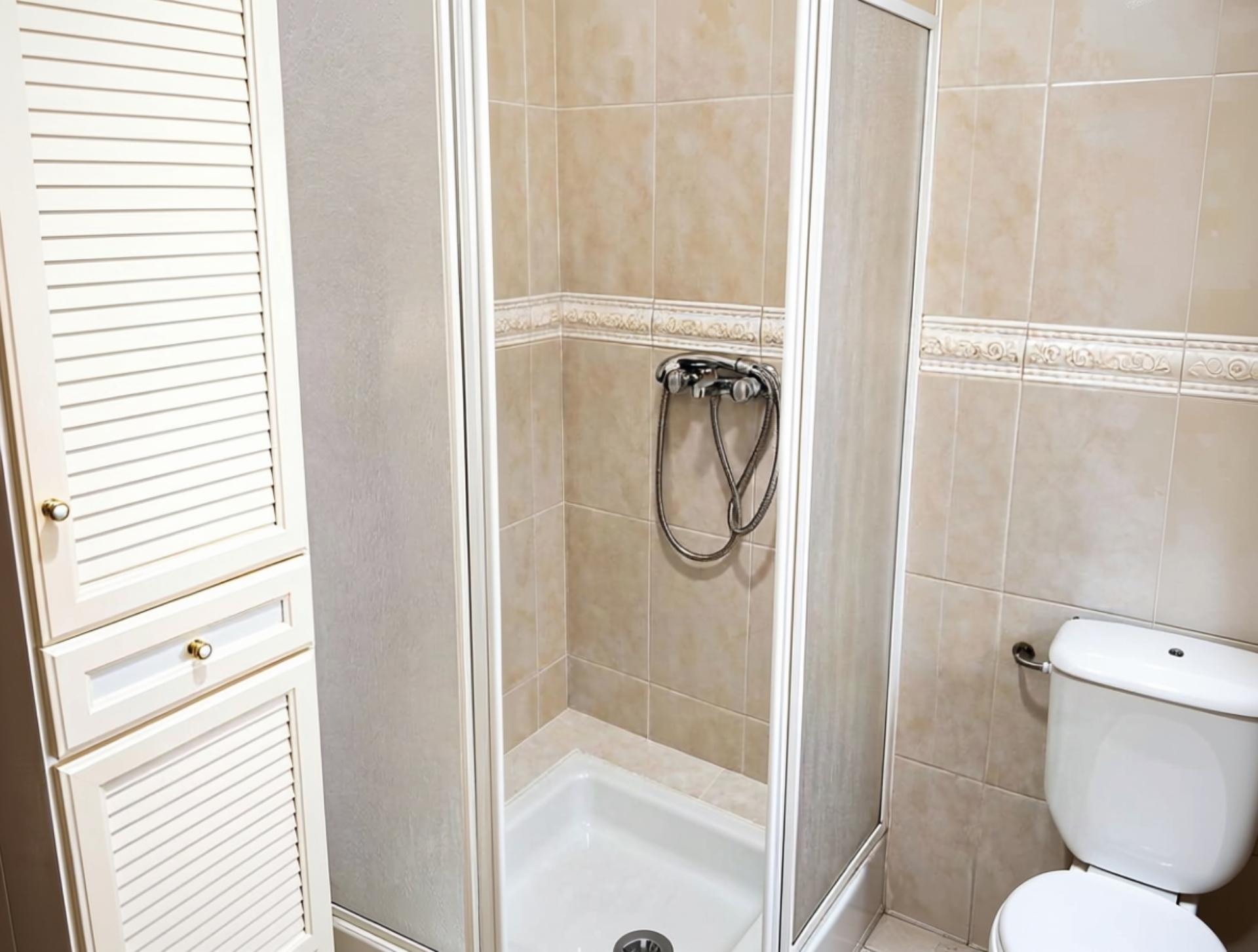 Imagen 9 Piso en venta en Cáceres / Zona de Llopis Zona instituto Tellez