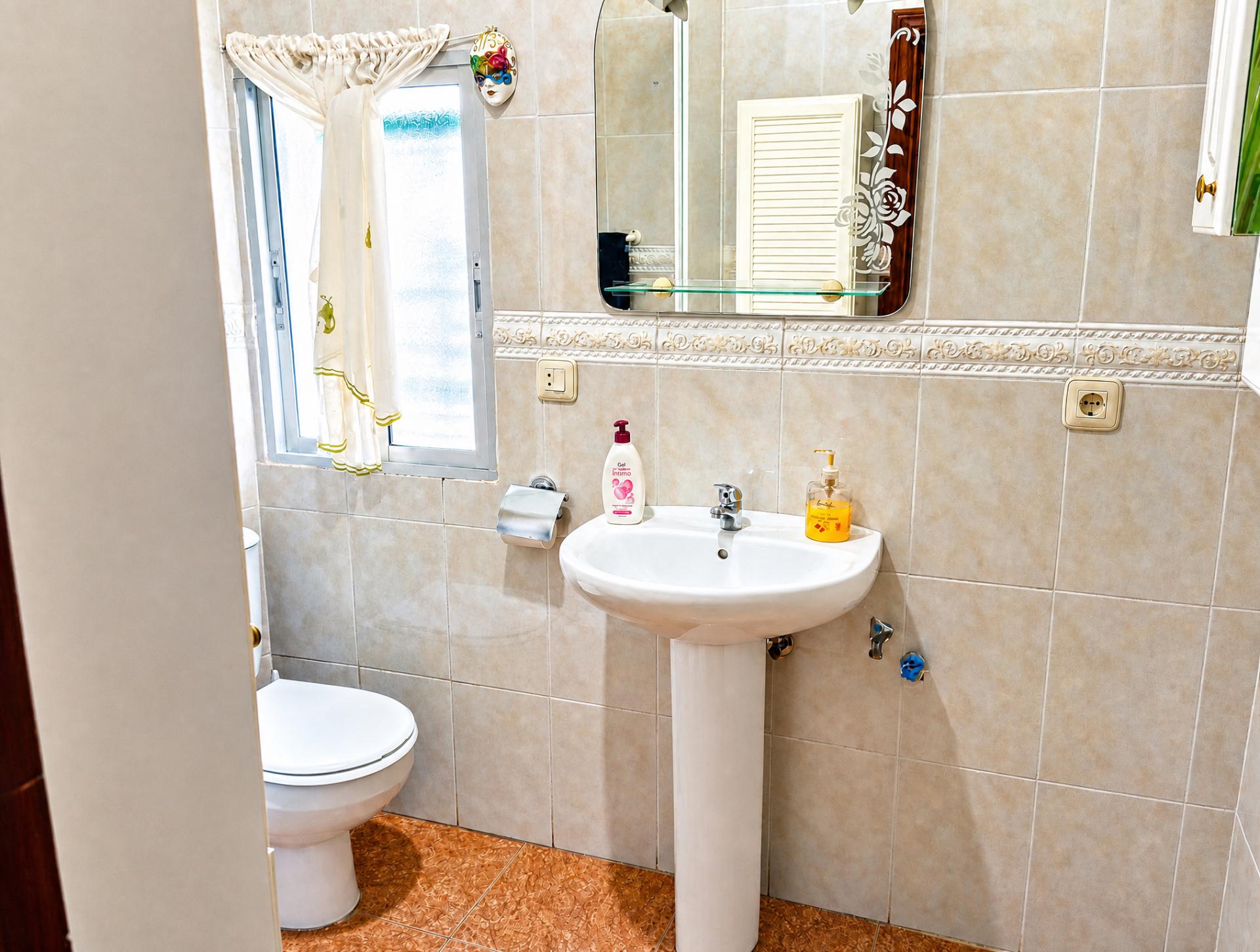 Imagen 10 Piso en venta en Cáceres / Zona de Llopis Zona instituto Tellez