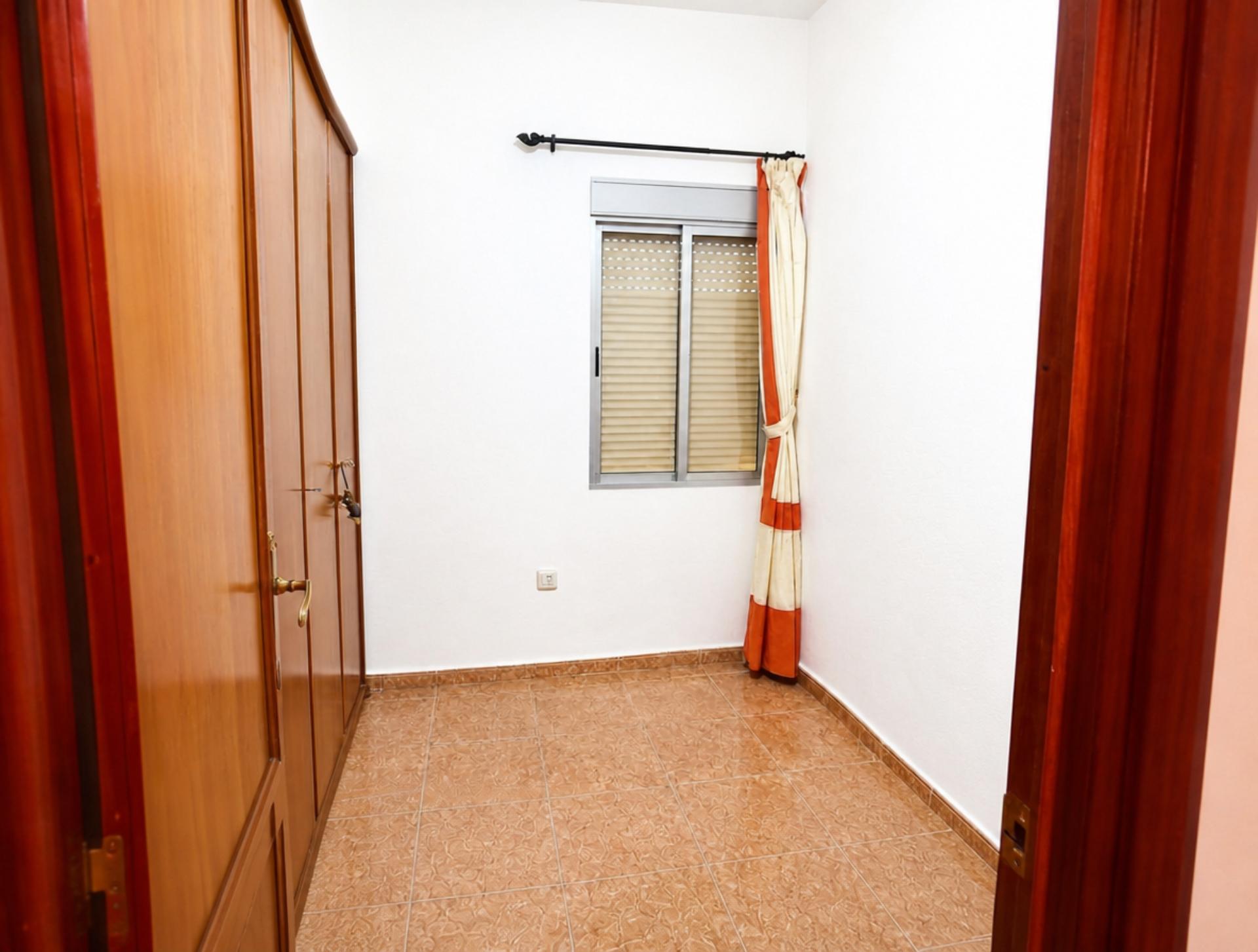 Imagen 12 Piso en venta en Cáceres / Zona de Llopis Zona instituto Tellez