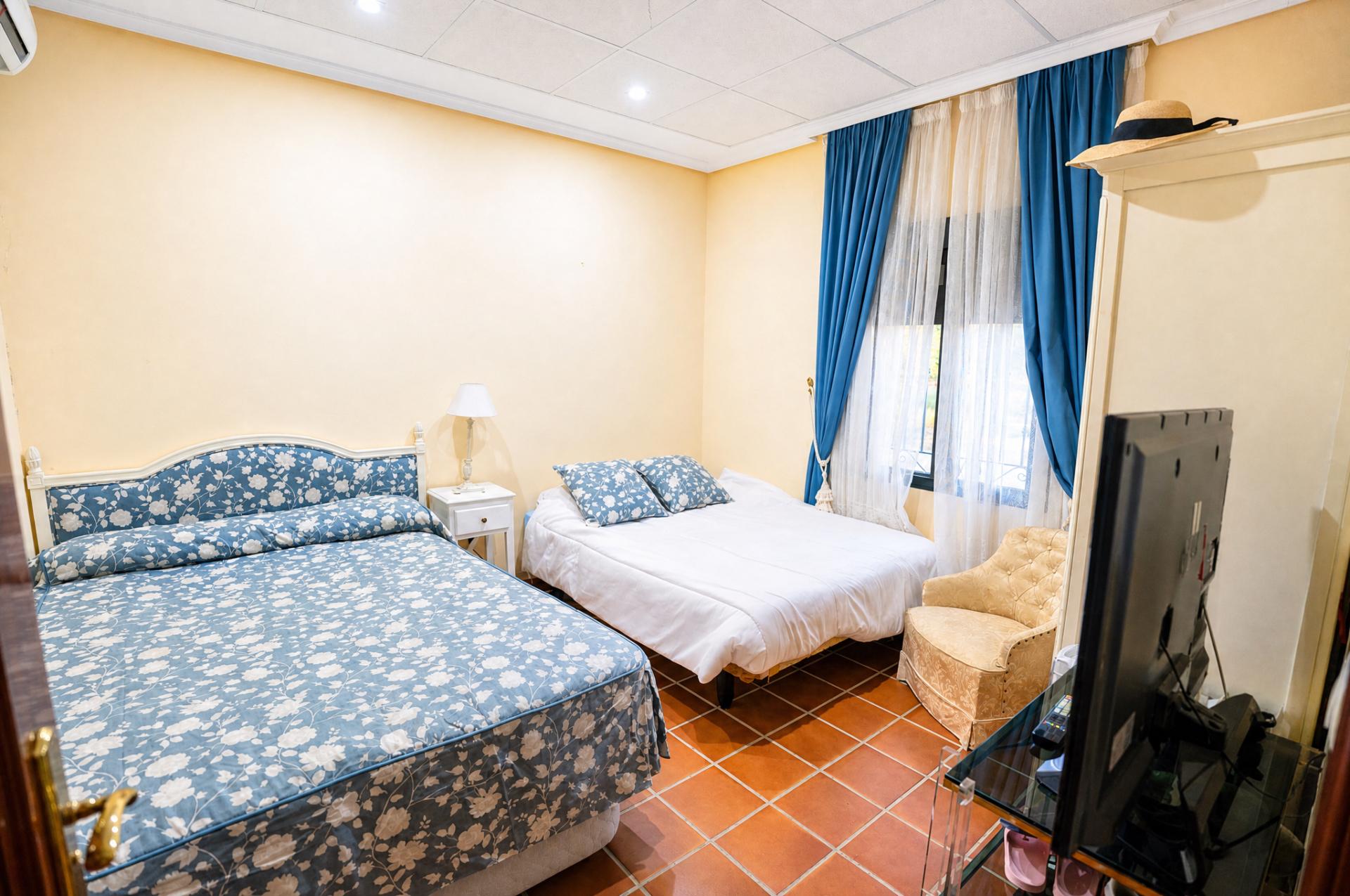 Imagen 30 Casa Rústica en venta en Alcuéscar / Cruce de las herrerias 