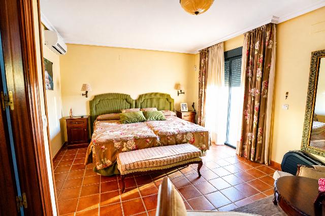 Imagen 3 Inmueble 304772 - Casa Rústica en venta en Alcuéscar / Cruce de las herrerias 
