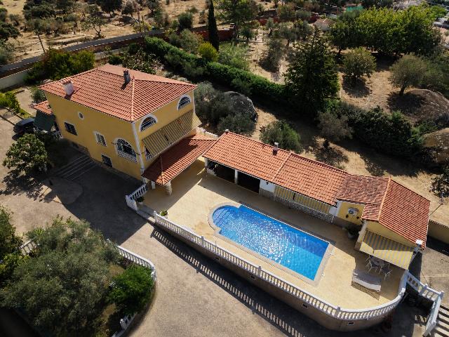 Imagen 11 Inmueble 304787 - Casa en venta en Malpartida De Cáceres / Urbanización Las Arenas 
