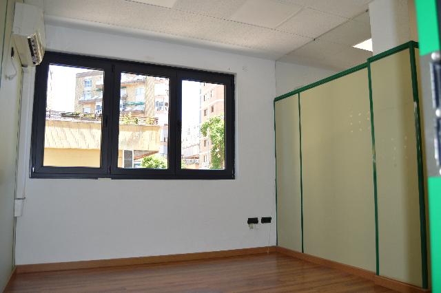 Imagen 8 Inmueble 304831 - Oficina Comercial en venta en Cáceres / Zona de Múltiples