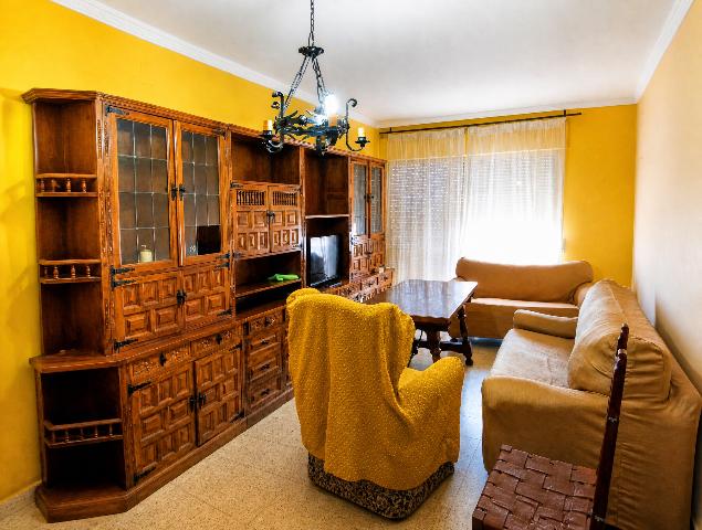 Imagen 1 Inmueble 304964 - Piso en alquiler en Cáceres / Zona de Moctezuma