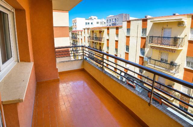 Imagen 1 Inmueble 305208 - Piso en venta en Cáceres / Zona de Madrila 