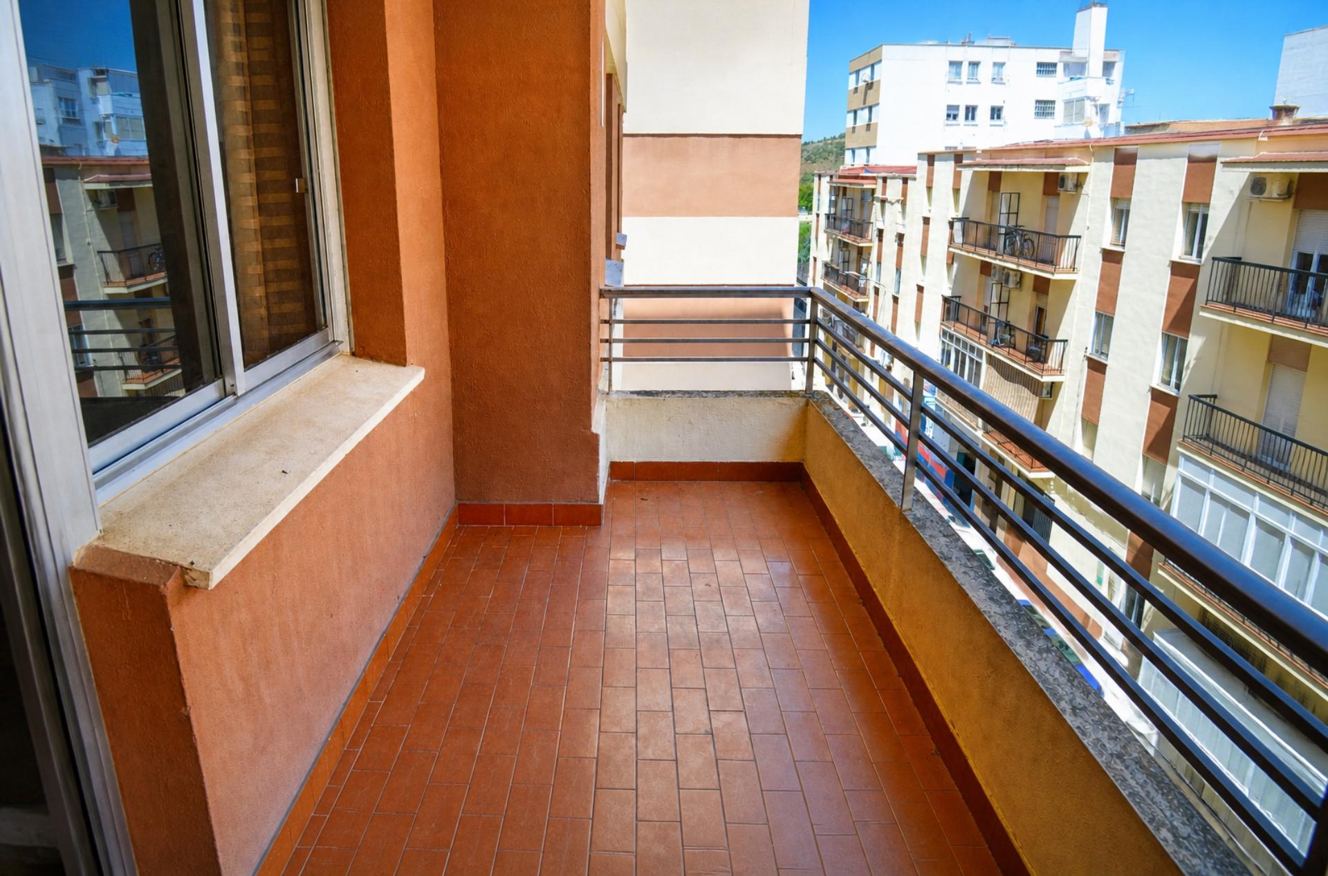 Imagen 2 Piso en venta en Cáceres / Zona de Madrila 