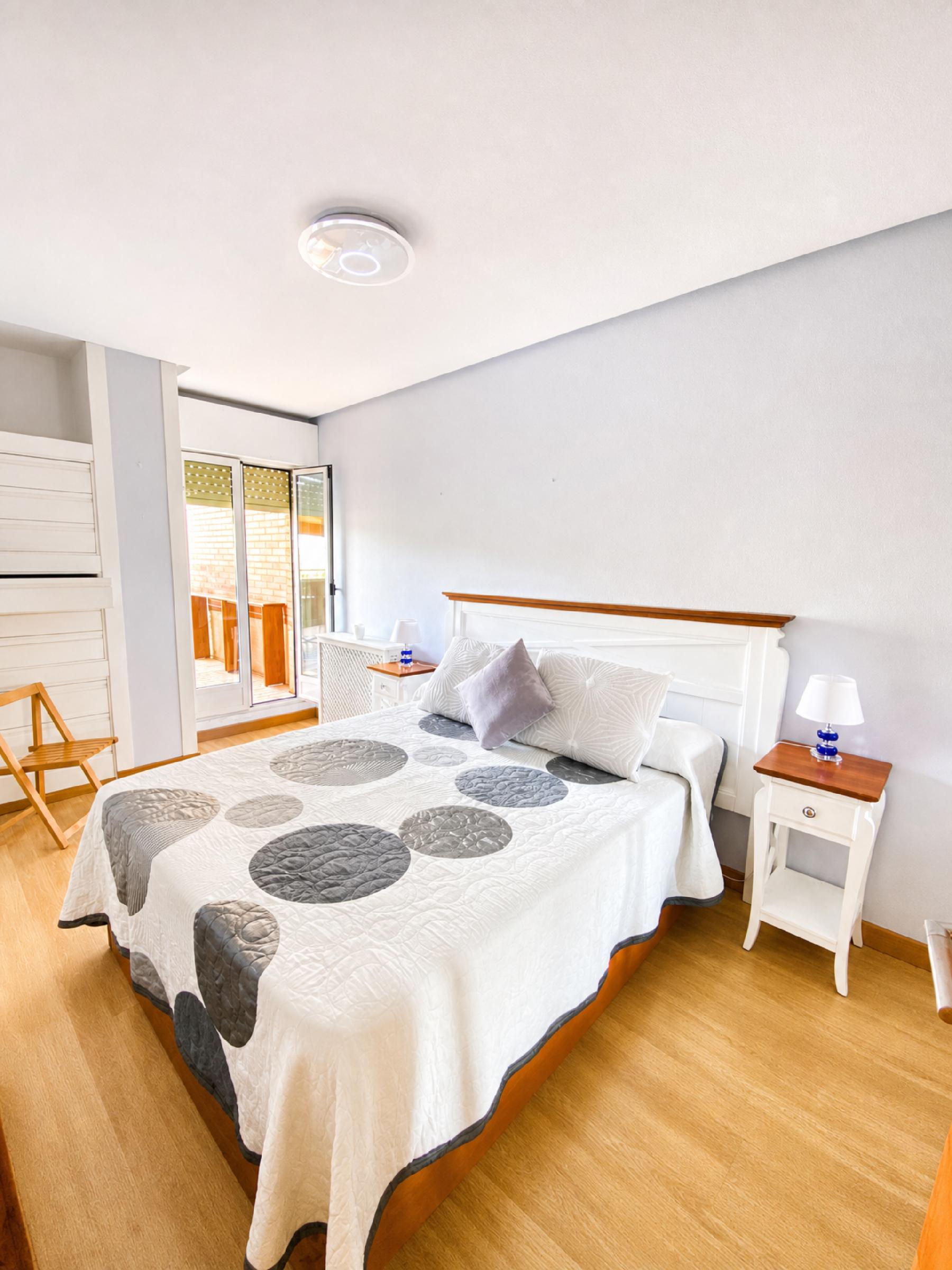 Imagen 7 Apartamento en alquiler en Cáceres / Zona Parque Del Príncipe