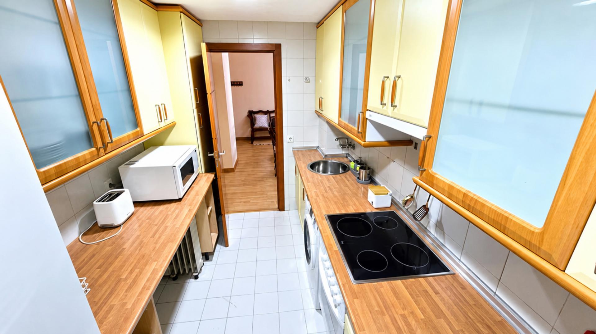 Imagen 19 Apartamento en alquiler en Cáceres / Zona Parque Del Príncipe