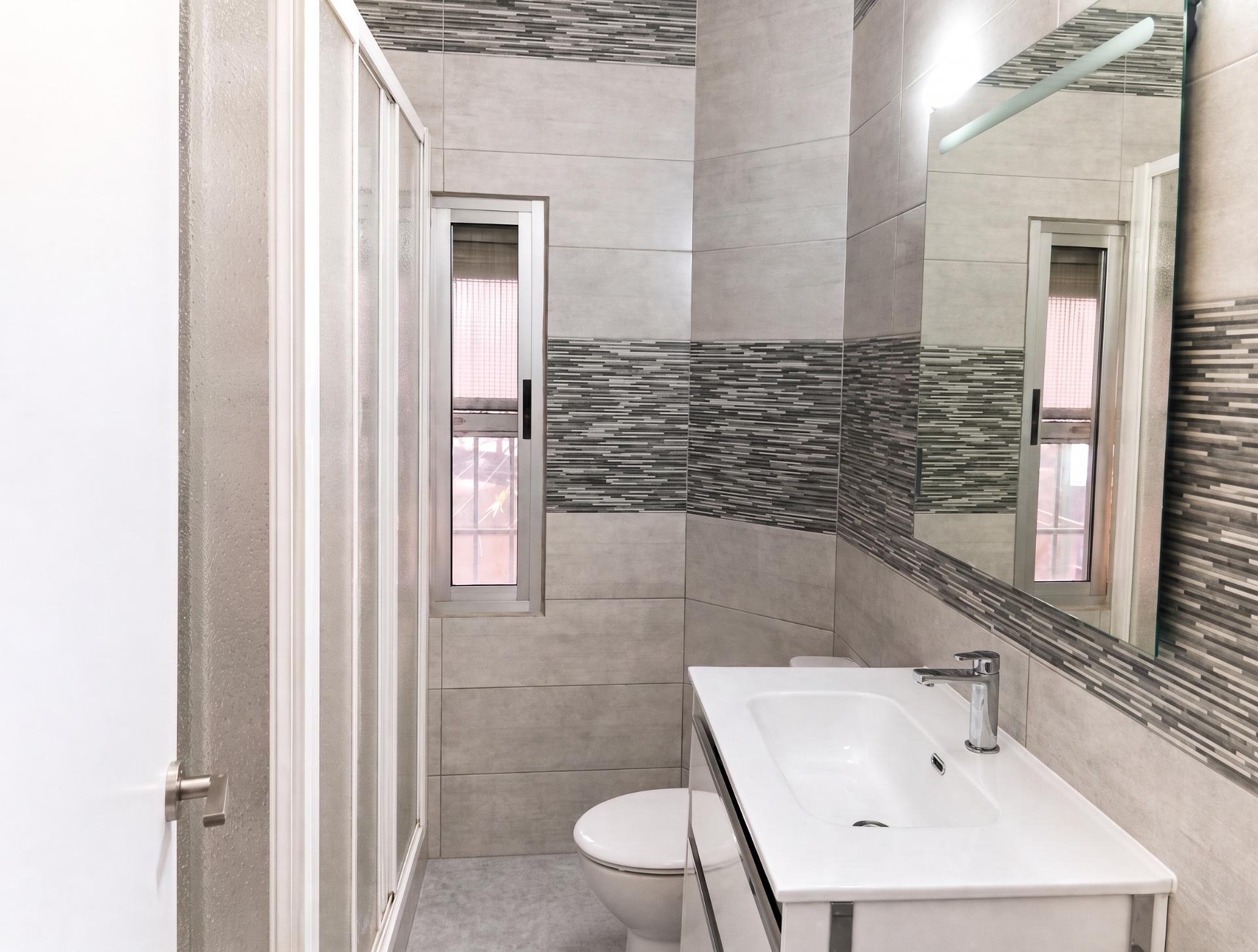 Imagen 5 Piso en venta en Cáceres / Zona de  Llopis