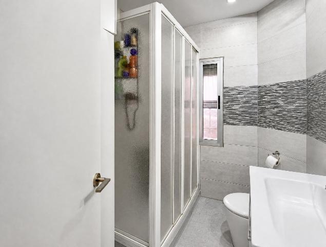 Imagen 7 Inmueble 305465 - Piso en venta en Cáceres / Zona de  Llopis