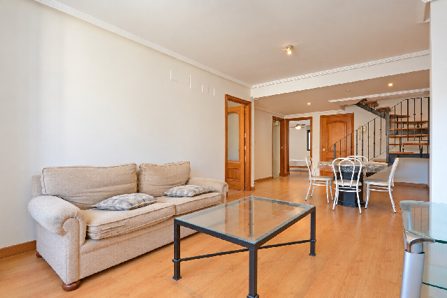 Imagen 4 Inmueble 305906 - Dúplex en venta en Cáceres / Zona Ronda San Francisco