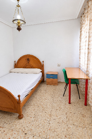 Imagen 3 Inmueble 305947 - Piso en alquiler en Cáceres / Zona plaza de toros