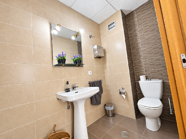 Imagen 9 Inmueble 306320 - Oficina Comercial en alquiler en Cáceres / Centro De Cáceres
