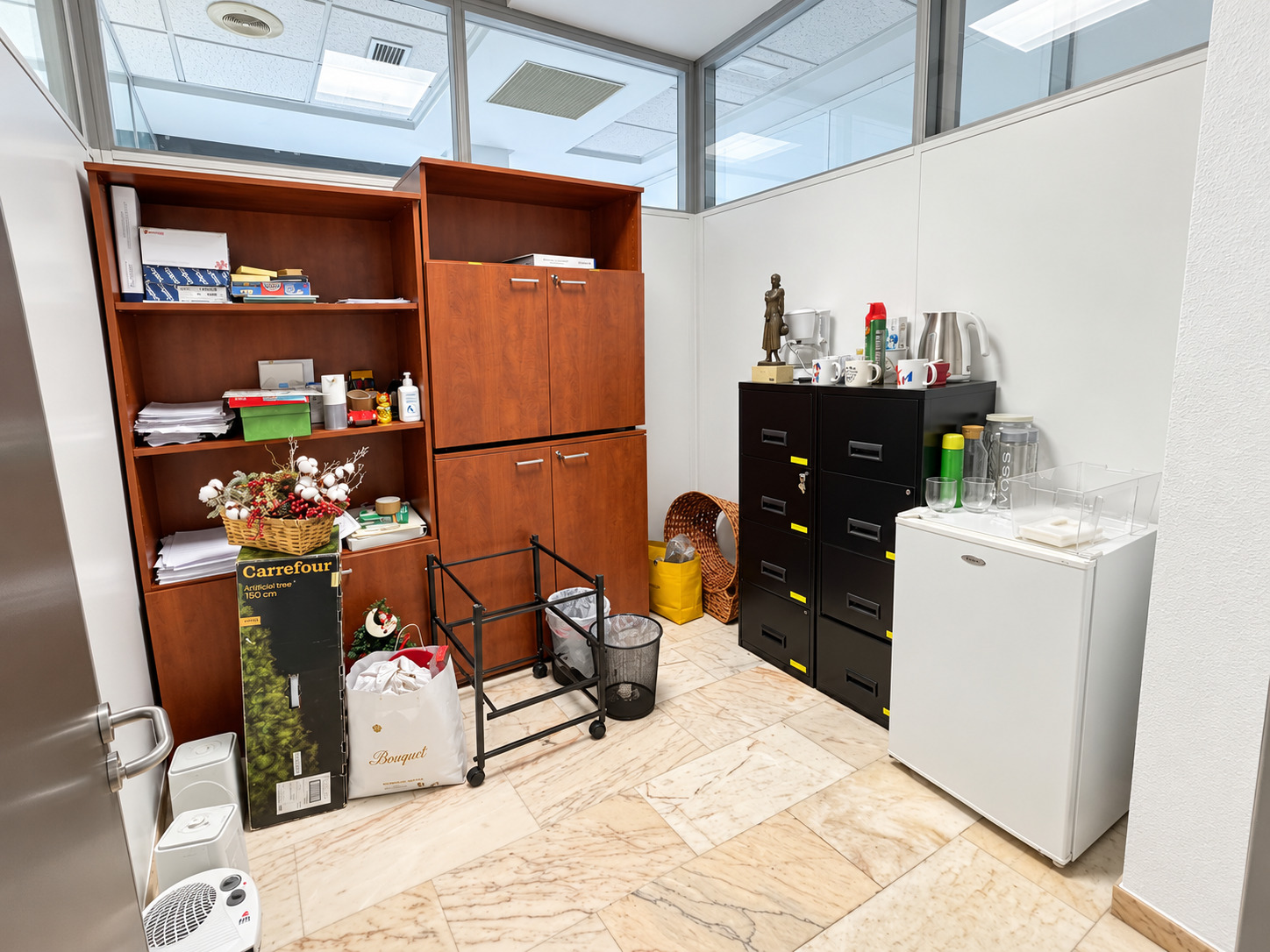 Imagen 10 Oficina Comercial en alquiler en Cáceres / Centro De Cáceres