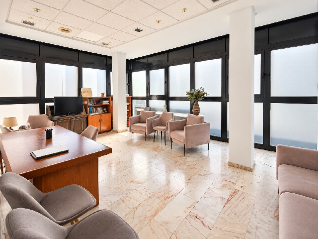 Imagen 1 Inmueble 306320 - Oficina Comercial en alquiler en Cáceres / Centro De Cáceres