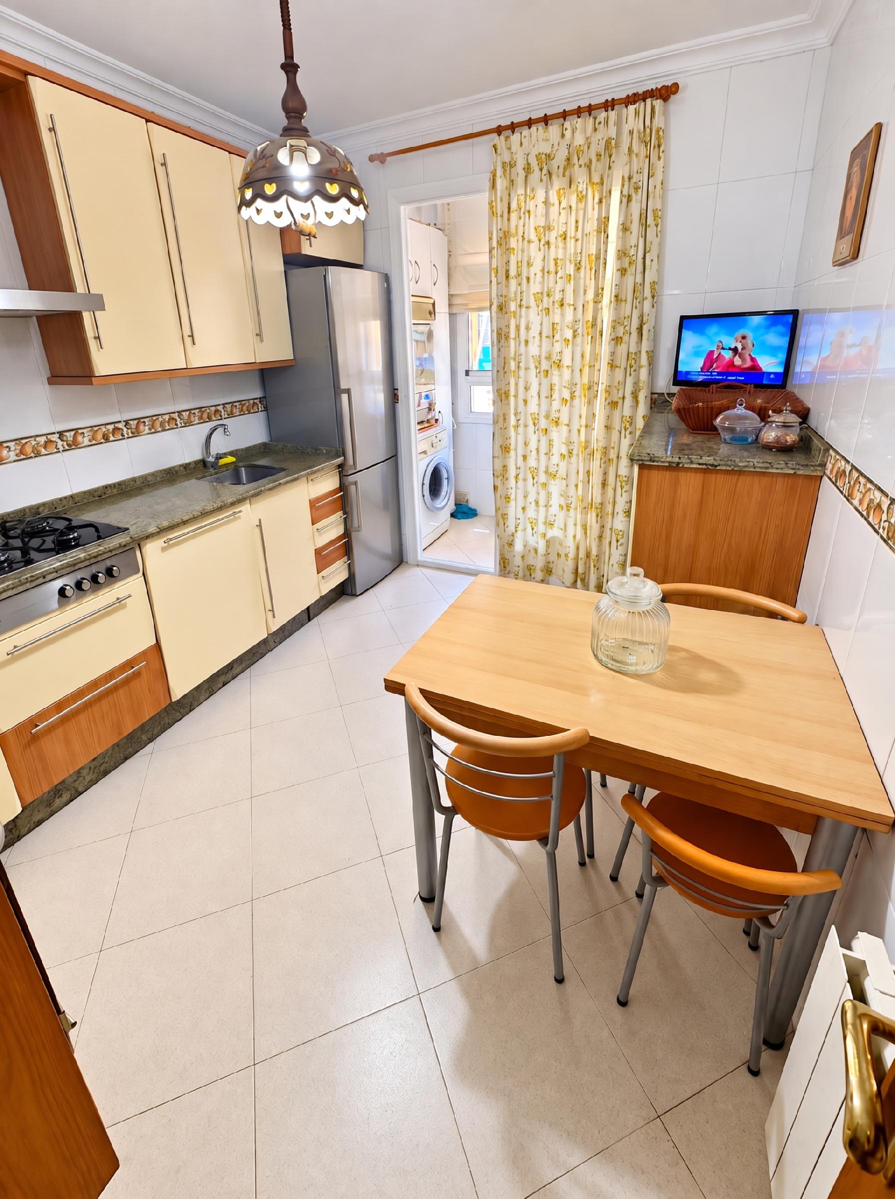 Imagen 4 Piso en venta en Cáceres / Residencial R66