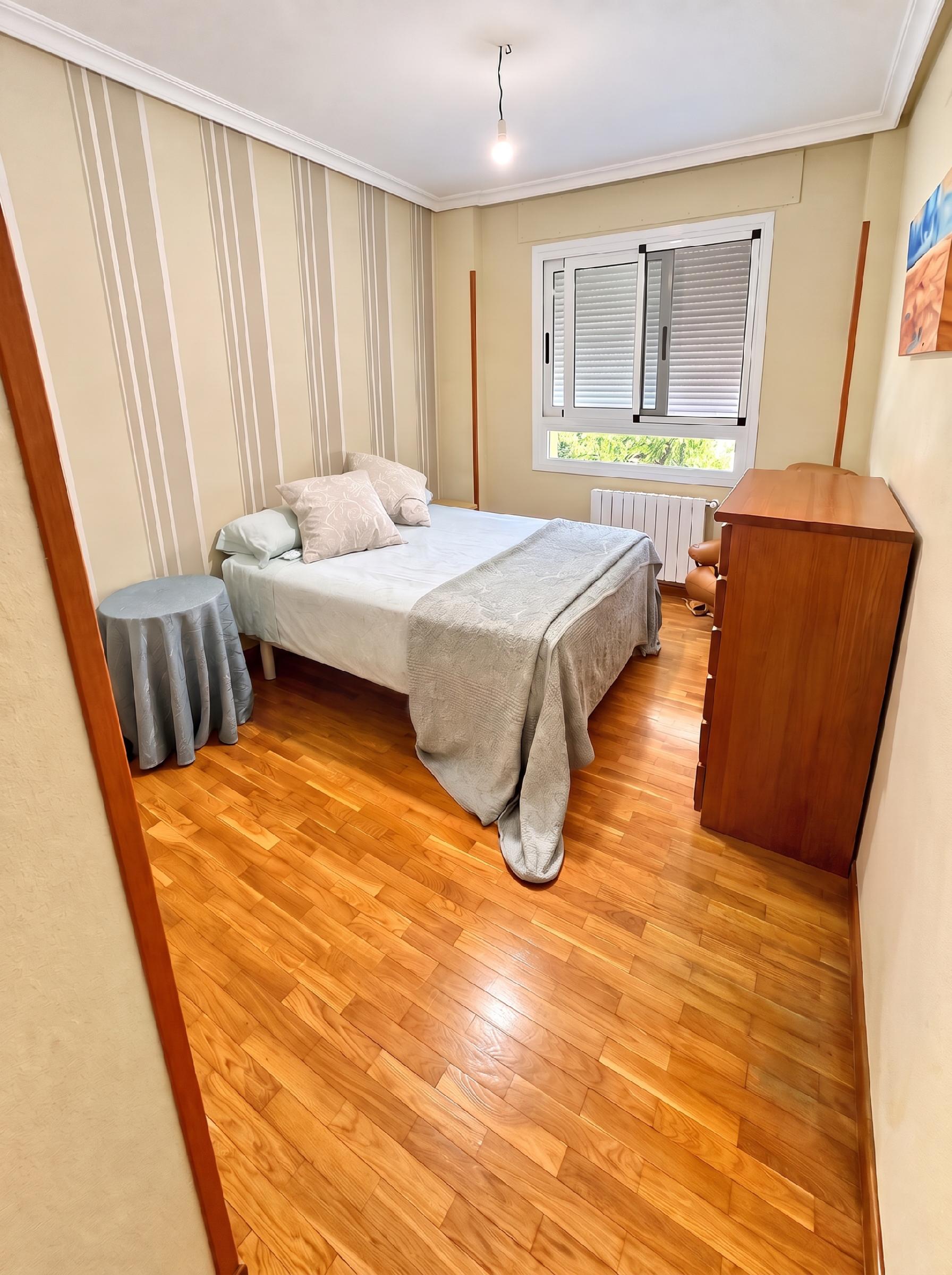 Imagen 9 Piso en venta en Cáceres / Residencial R66