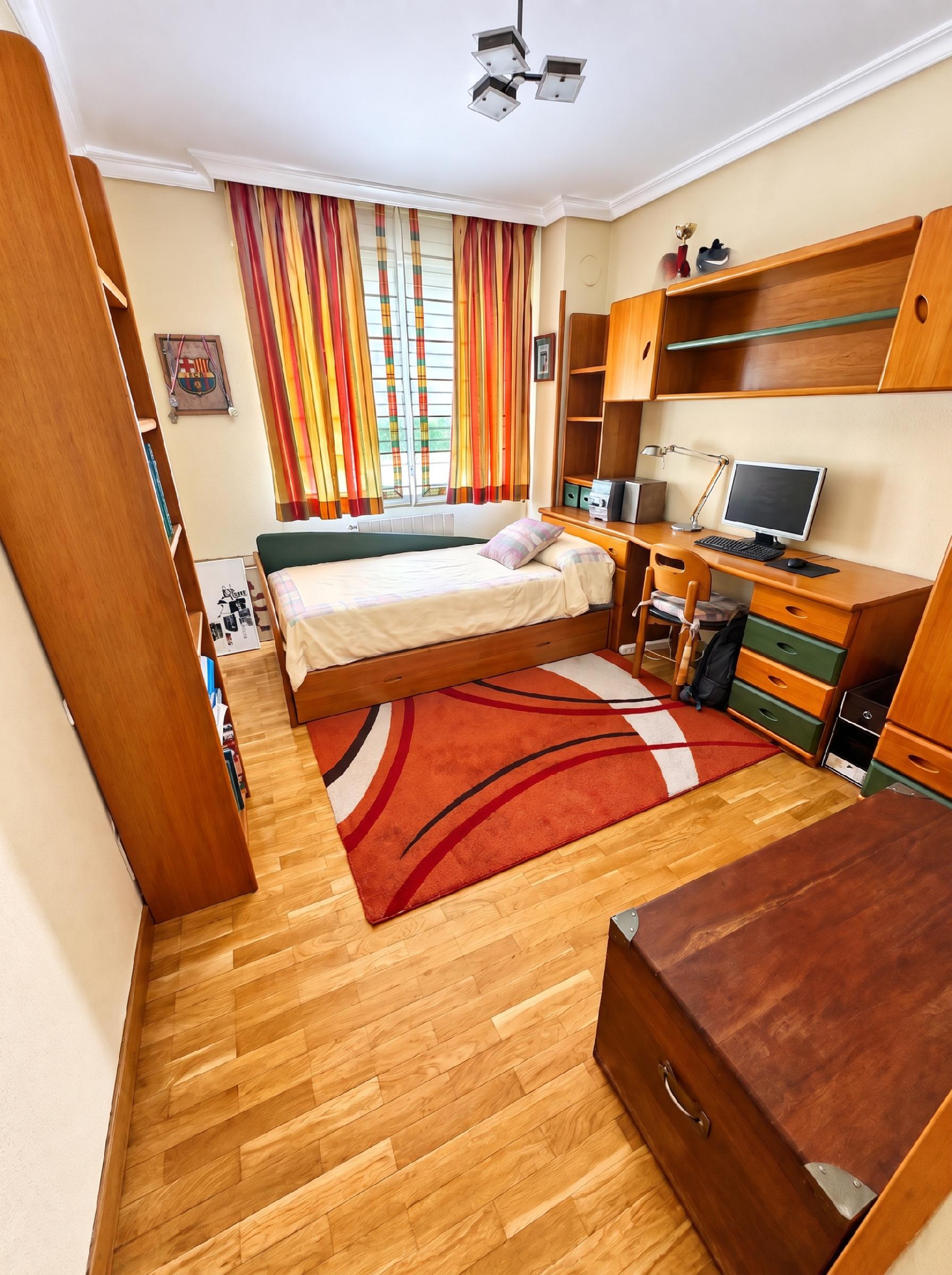 Imagen 13 Piso en venta en Cáceres / Residencial R66