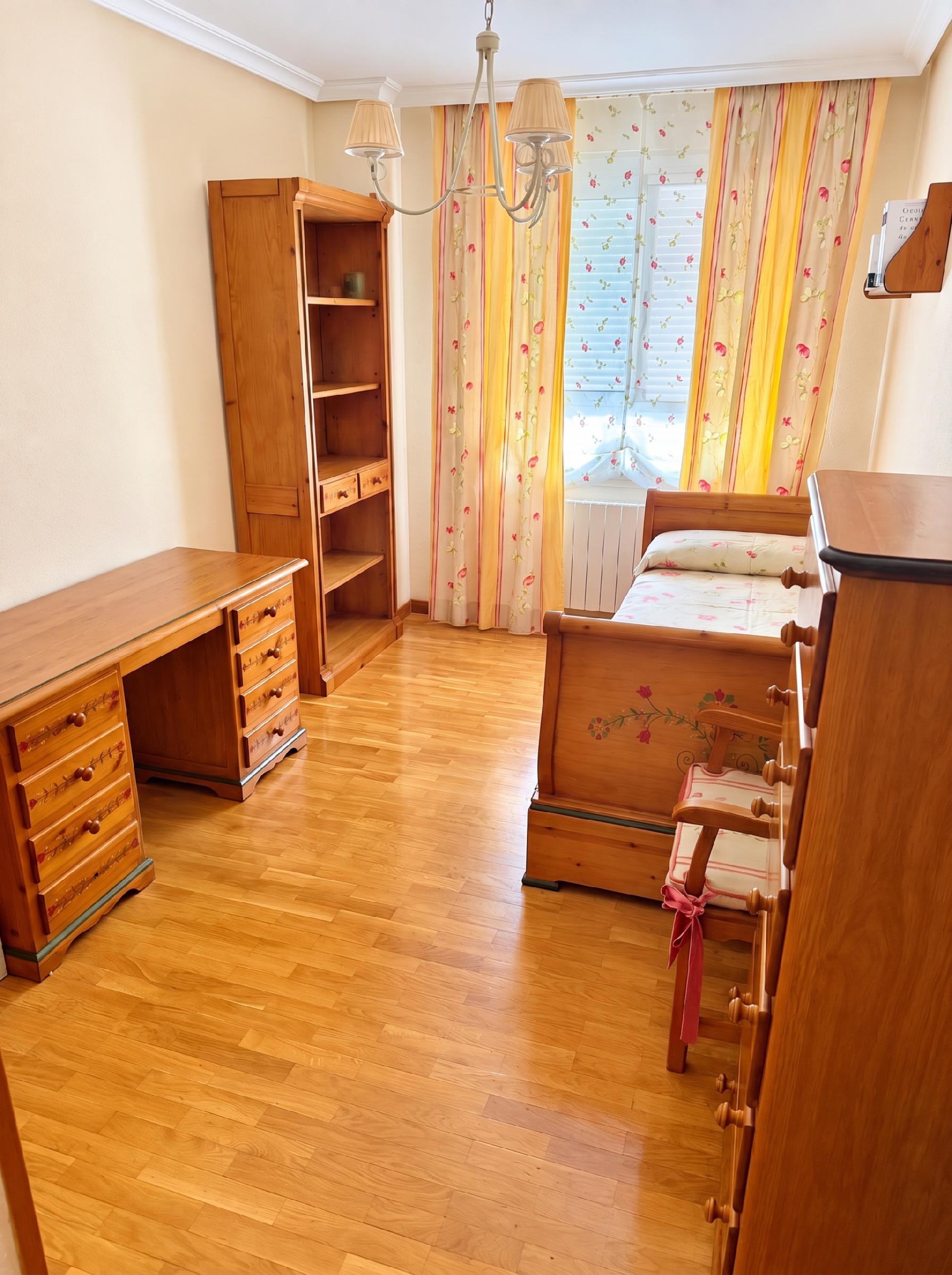 Imagen 14 Piso en venta en Cáceres / Residencial R66