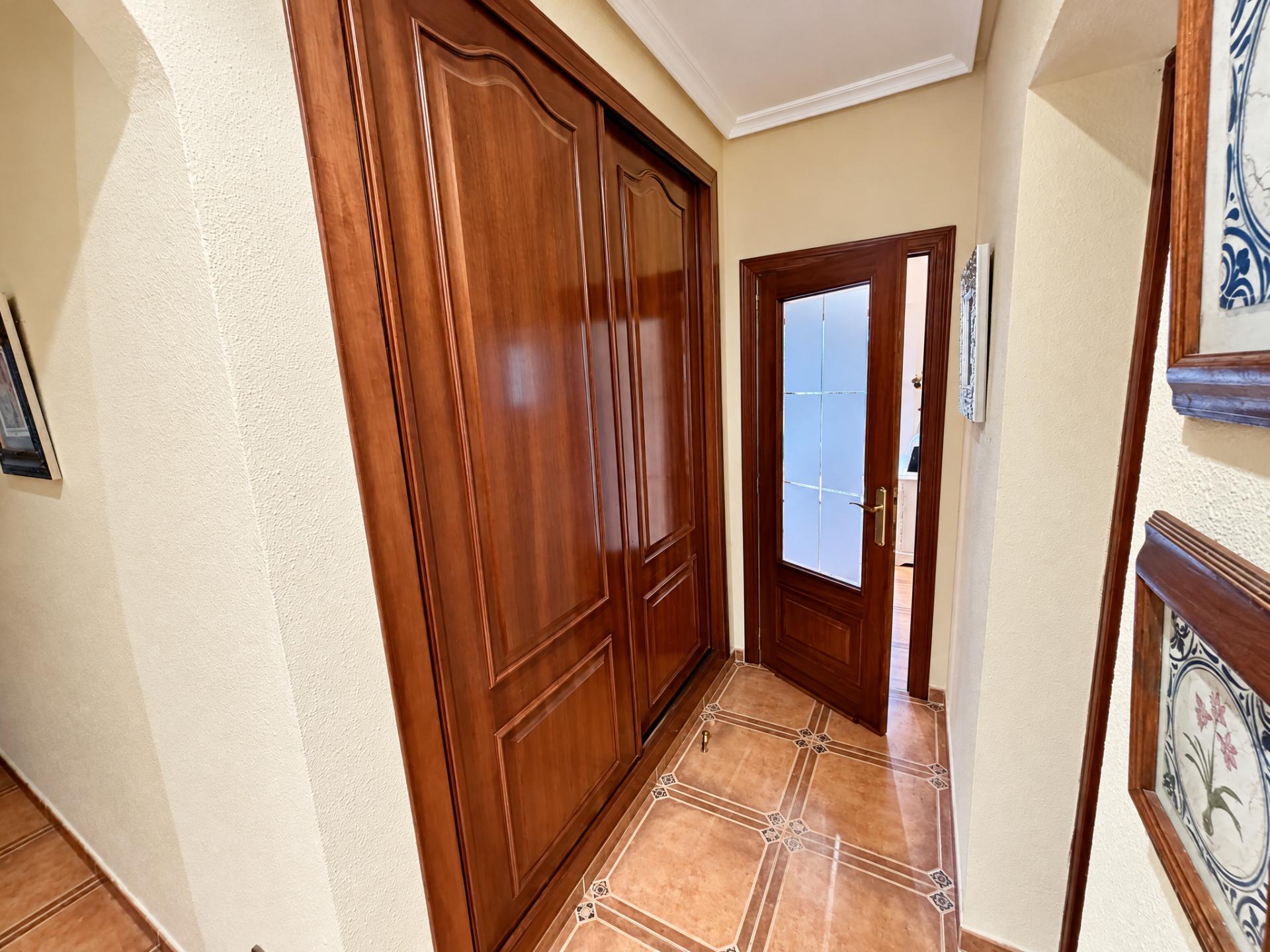 Imagen 2 Casa en venta en Torre De Santa María / Torre De Santa María