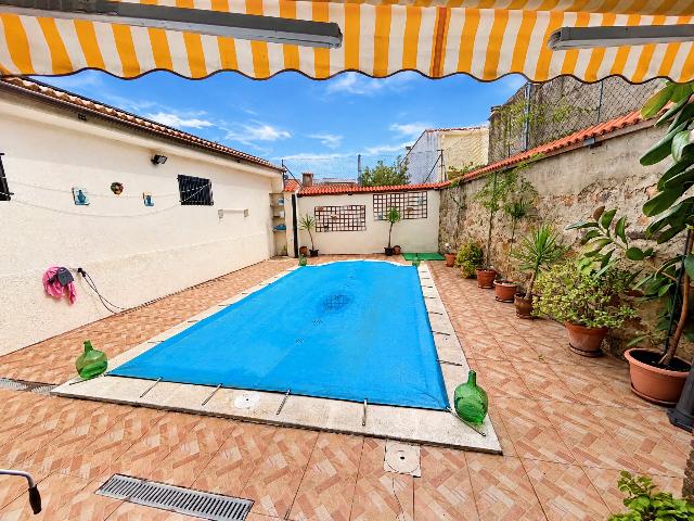 Imagen 5 Inmueble 306441 - Casa en venta en Torre De Santa María / Torre De Santa María