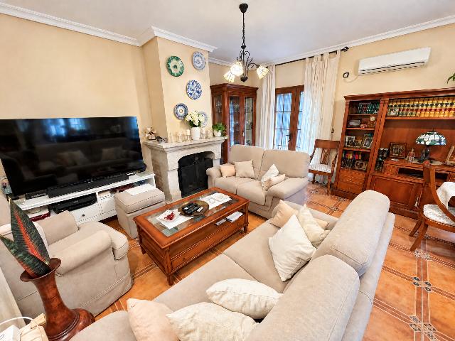 Imagen 5 Inmueble 306441 - Casa en venta en Torre De Santa María / Torre De Santa María
