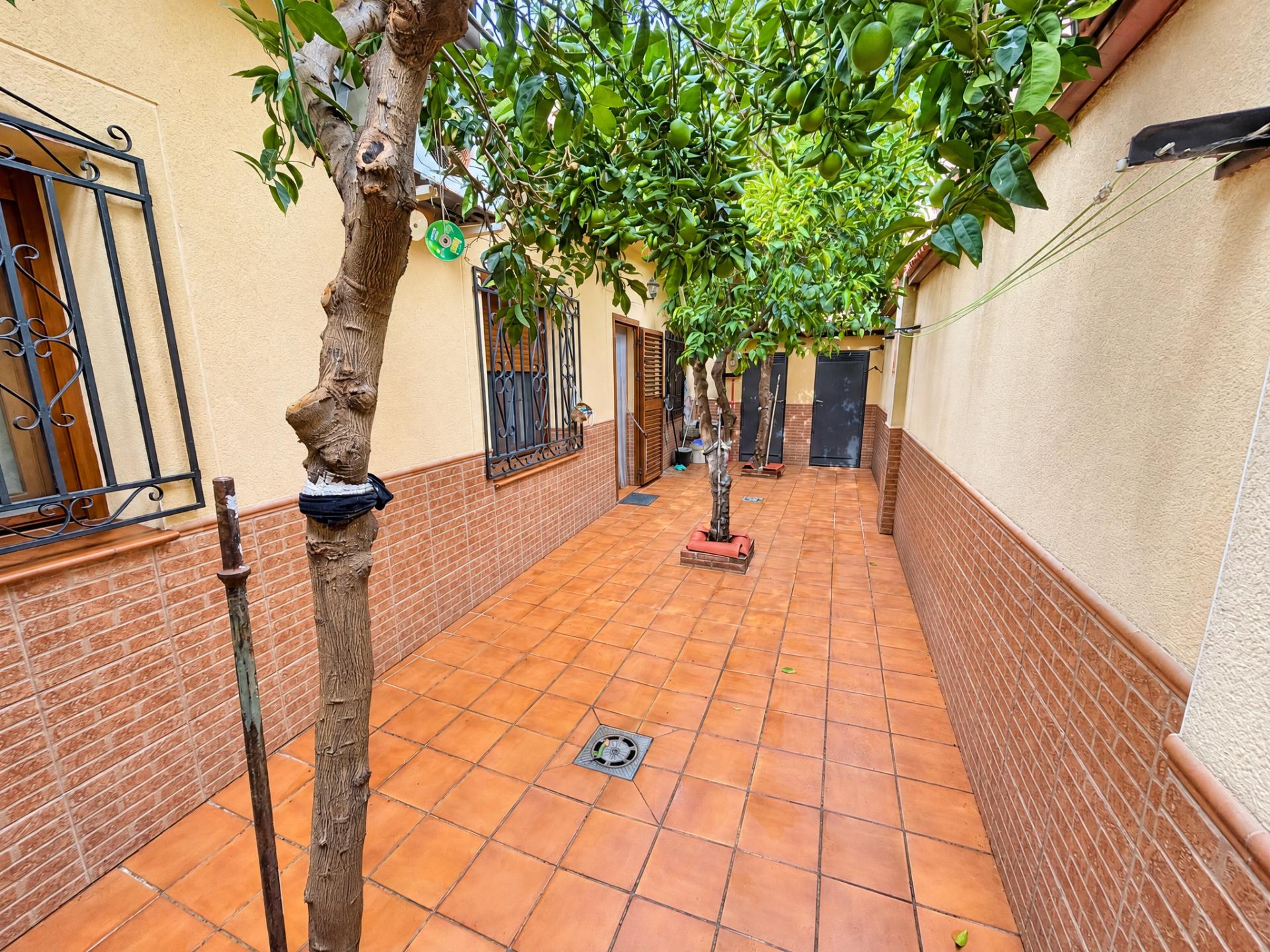 Imagen 7 Casa en venta en Torre De Santa María / Torre De Santa María