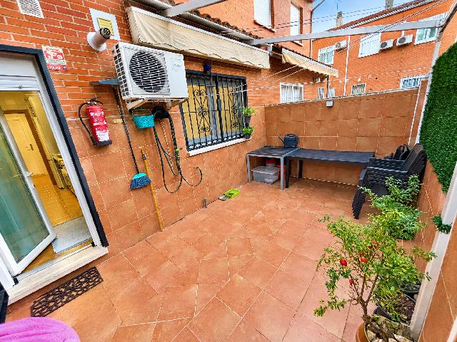 Imagen 4 Inmueble 306711 - Casa Adosada en venta en Cáceres / Zona residencial Gredos