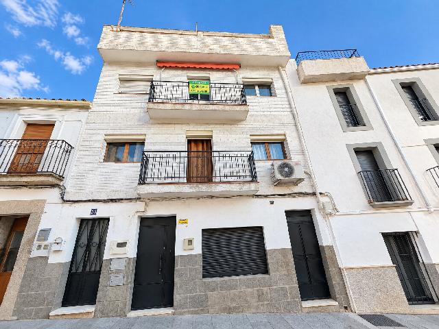 Imagen 1 Inmueble 306886 - Piso en venta en Montánchez / Centro de Montanchez
