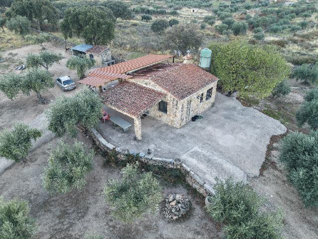 Imagen 1 Inmueble 306962 - Casa en venta en Torre De Santa María / Torre De Santa María