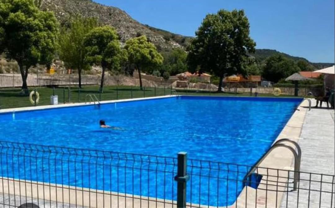 Imagen 2 Solar Urbano en venta en Hontoba / Cerca del barranco del valle 