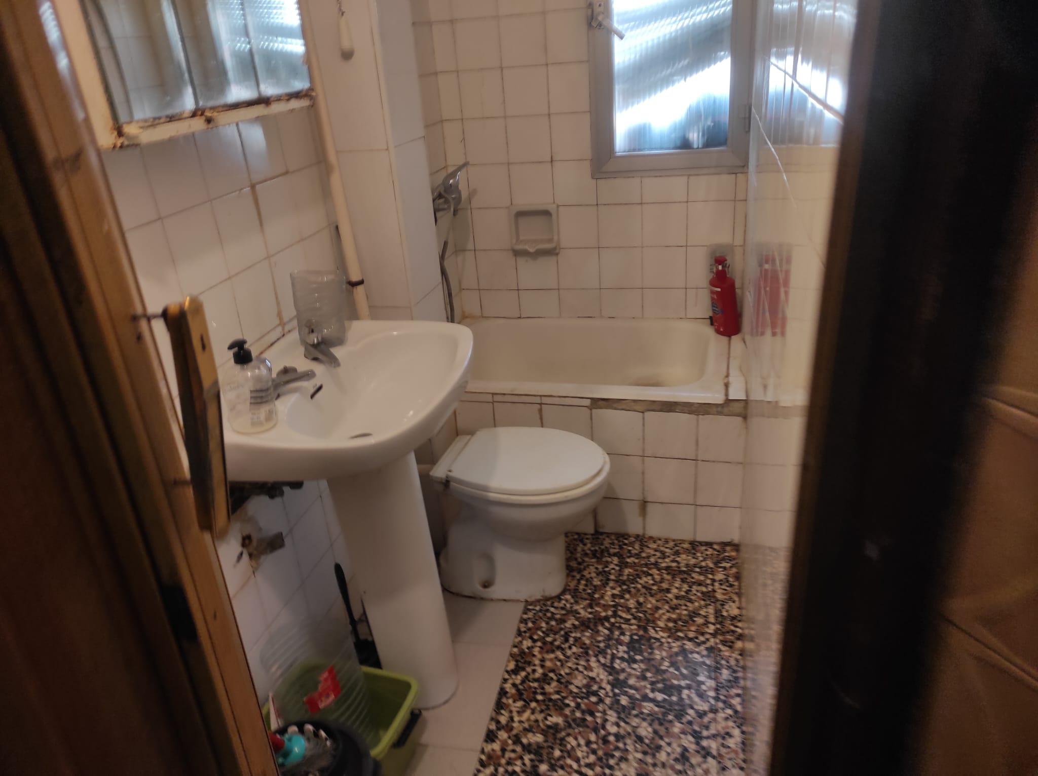 Imagen 9 Piso en venta en Guadalajara / Cerca del hotel can - vic 