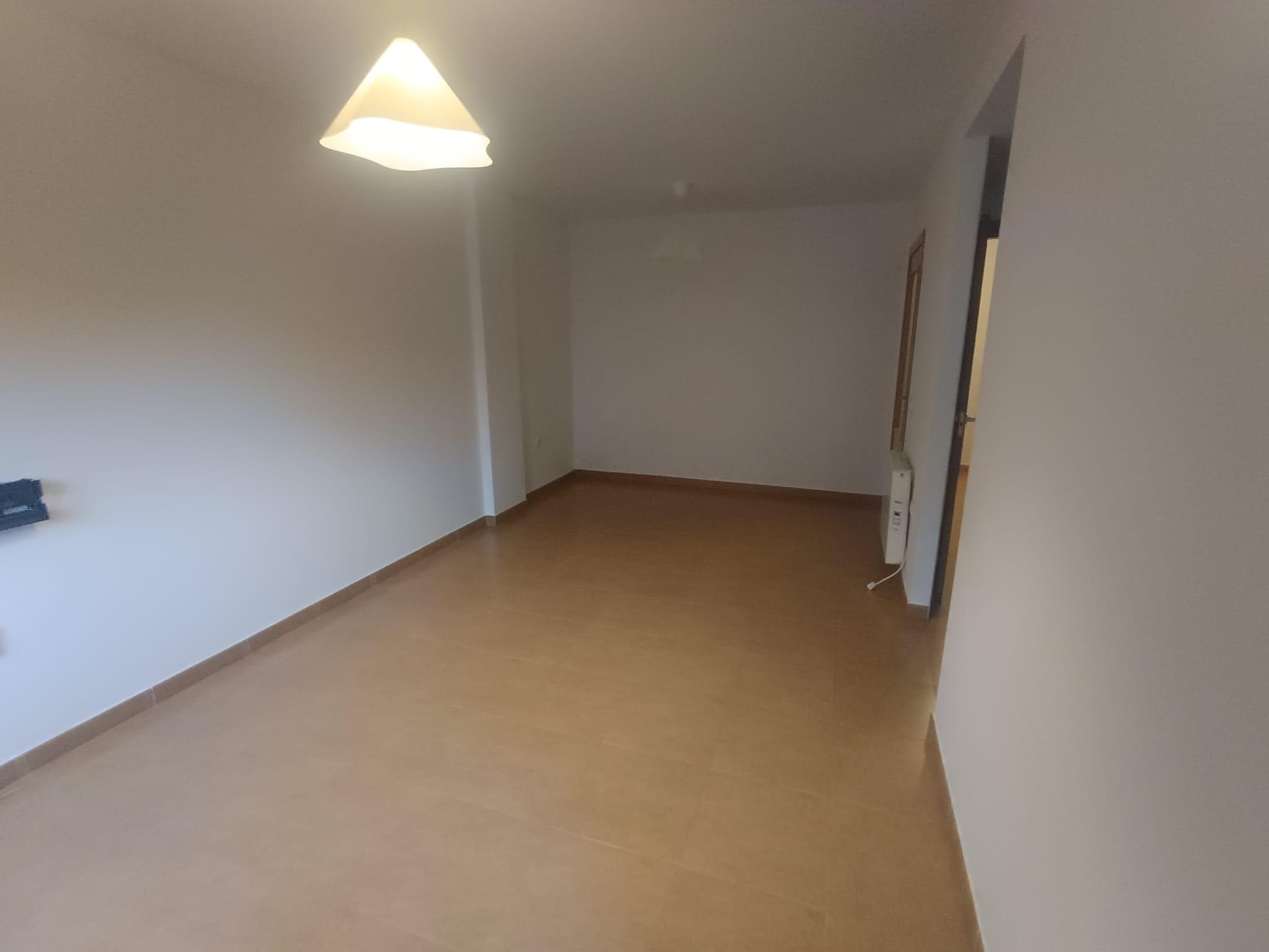 Imagen 6 Piso en venta en Villanueva De La Torre / A 2 minutos de la iglesia 