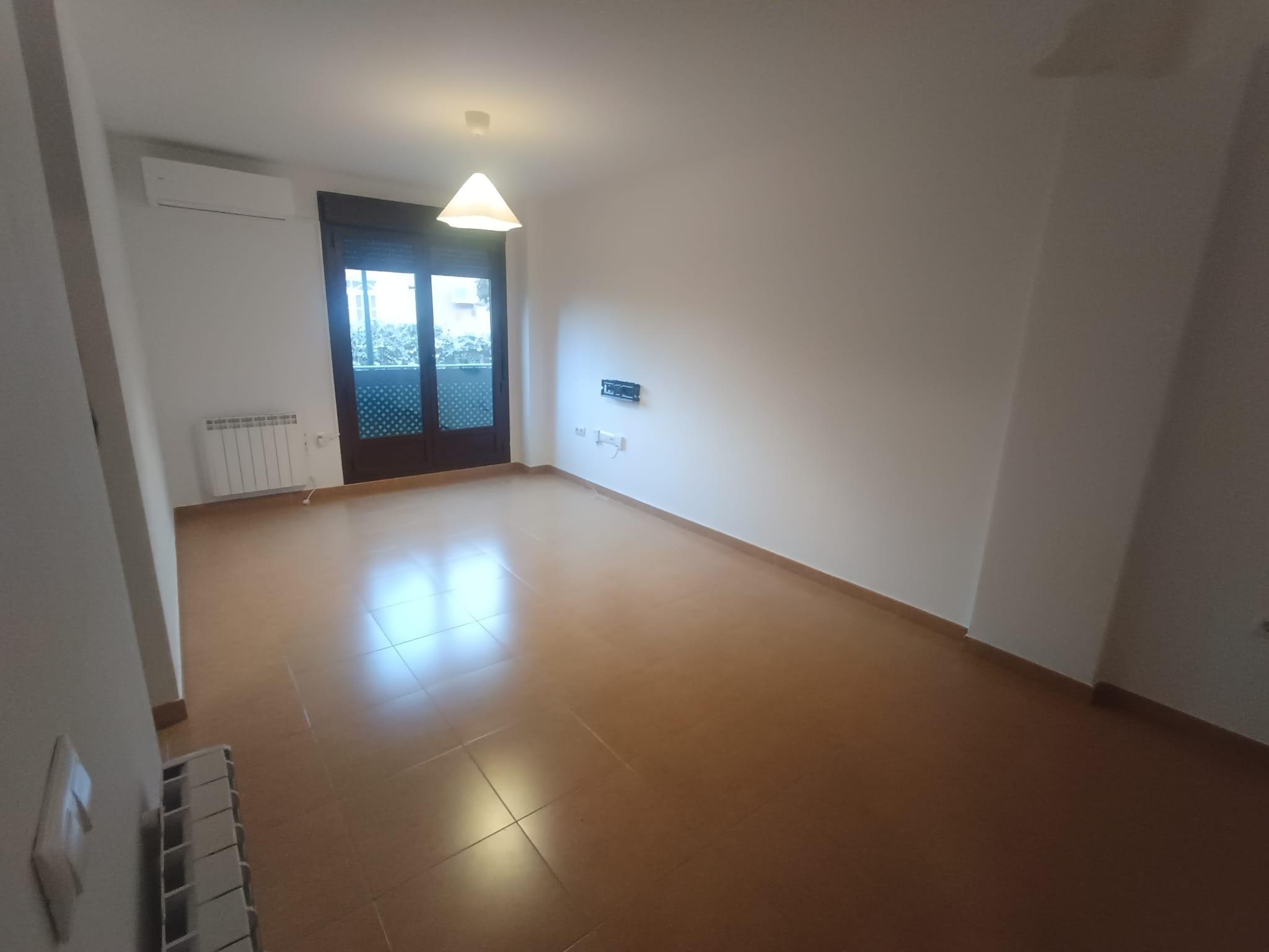 Imagen 5 Piso en venta en Villanueva De La Torre / A 2 minutos de la iglesia 