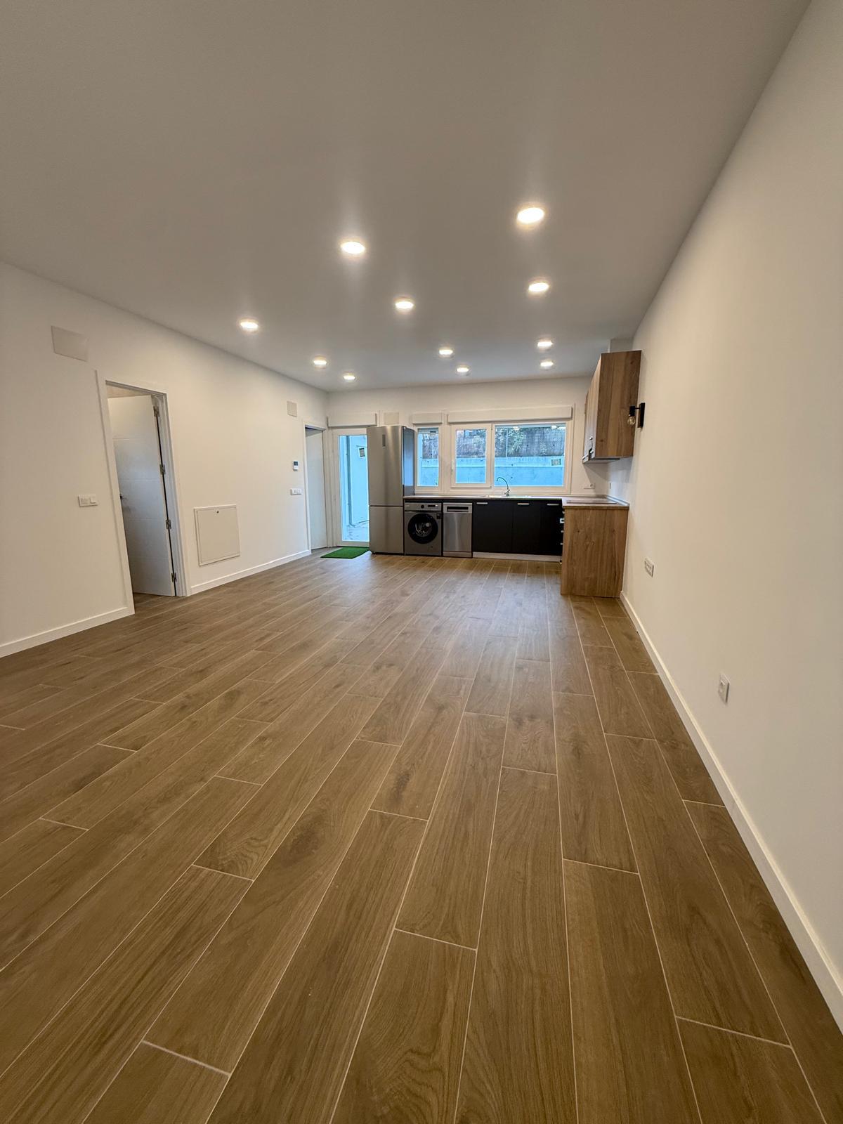 Imagen 6 Casa Adosada en venta en Guadalajara / A 2 minutos de la iglesia San Gines 