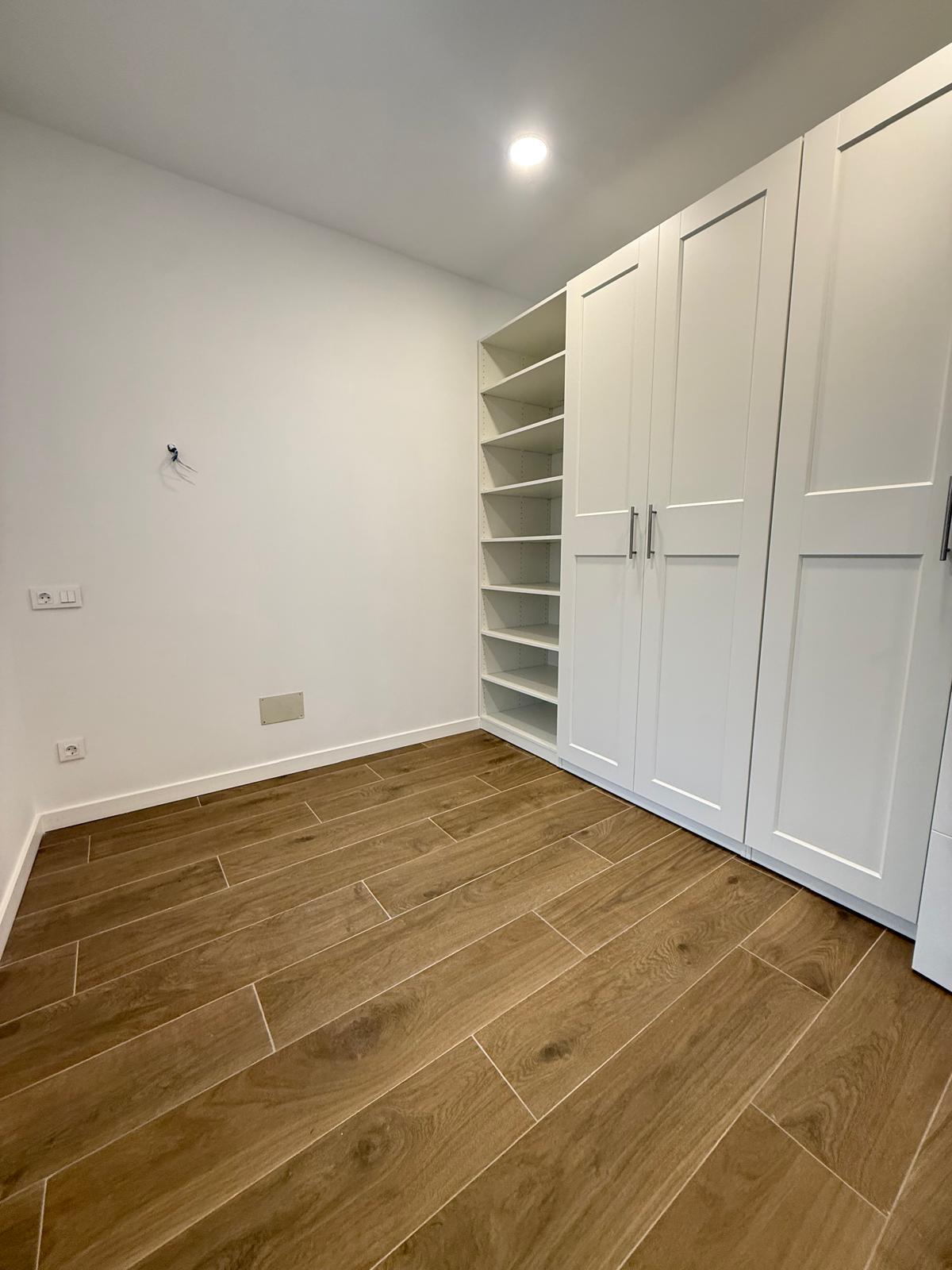 Imagen 9 Casa Adosada en venta en Guadalajara / A 2 minutos de la iglesia San Gines 