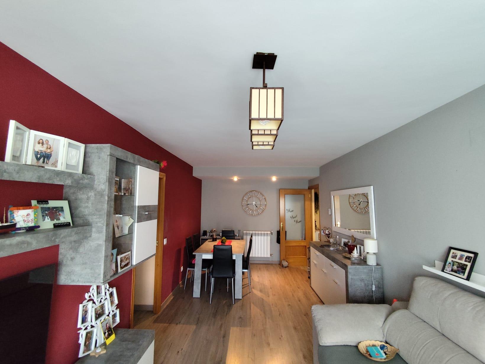 Imagen 1 Piso en venta en Azuqueca De Henares / A 2 minutos del Parque de los Almendros