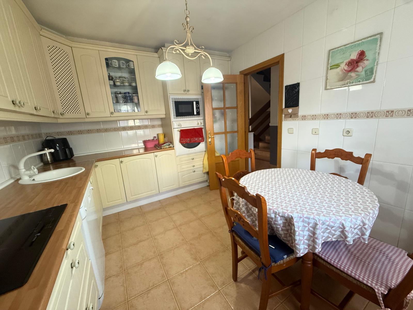 Imagen 4 Casa en venta en Azuqueca De Henares / A 3 minutos del parque del norte 