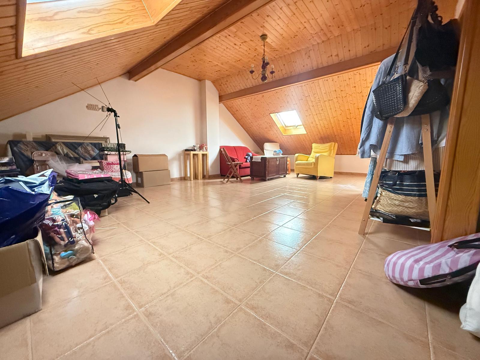 Imagen 21 Casa en venta en Azuqueca De Henares / A 3 minutos del parque del norte 