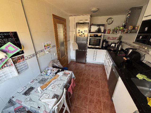 Imagen 3 Inmueble 301007 - Casa en venta en Tórtola De Henares / A 2 minutos del centro del pueblo