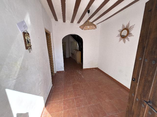 Imagen 2 Inmueble 301038 - Casa en venta en Casar (El) / Junto a Plaza Mayor